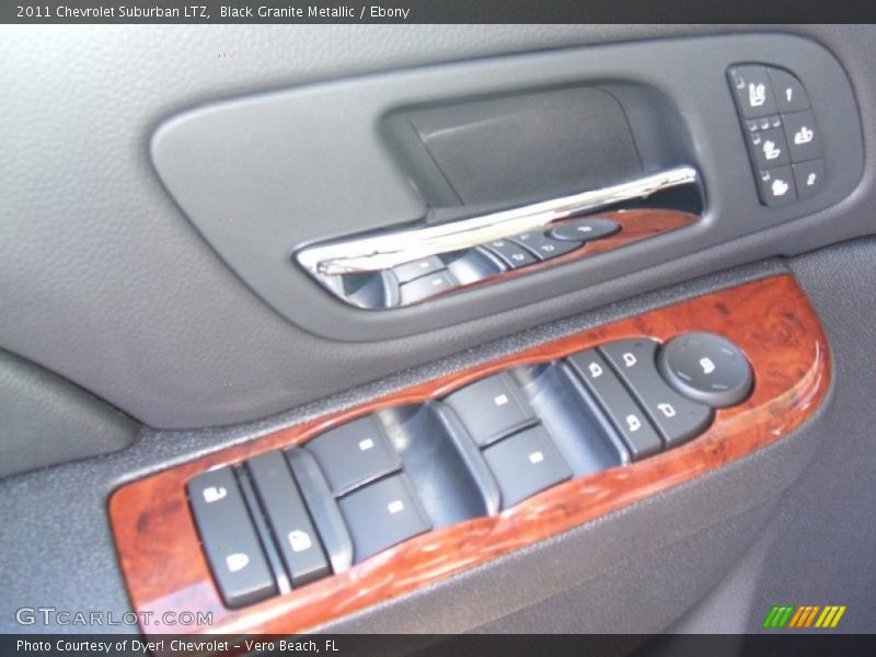 Controls of 2011 Suburban LTZ