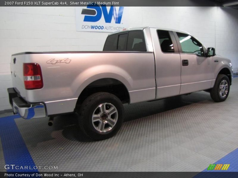 Silver Metallic / Medium Flint 2007 Ford F150 XLT SuperCab 4x4