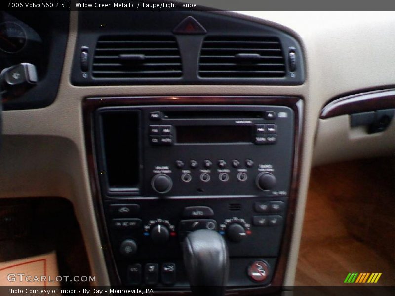 Willow Green Metallic / Taupe/Light Taupe 2006 Volvo S60 2.5T
