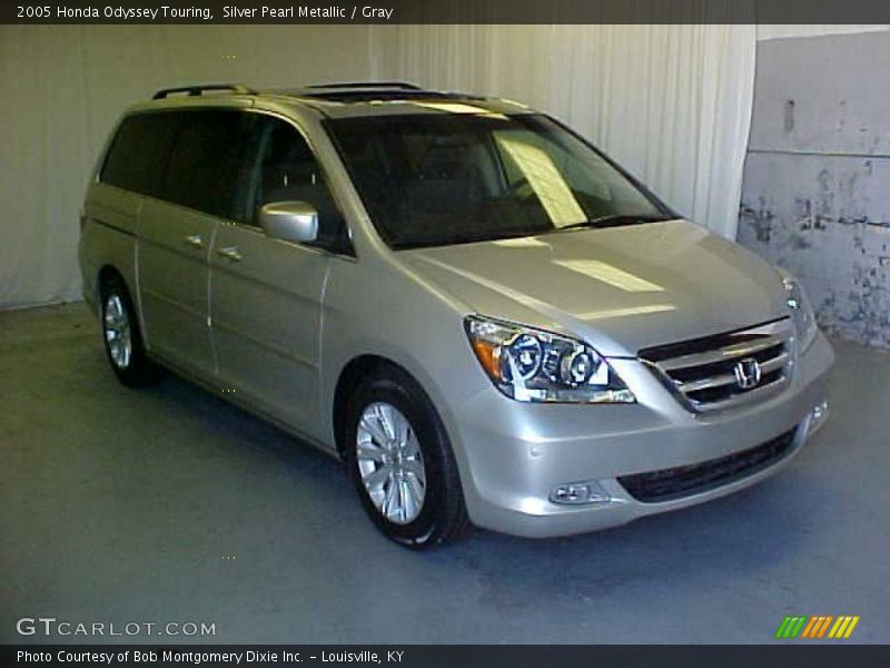 Silver Pearl Metallic / Gray 2005 Honda Odyssey Touring
