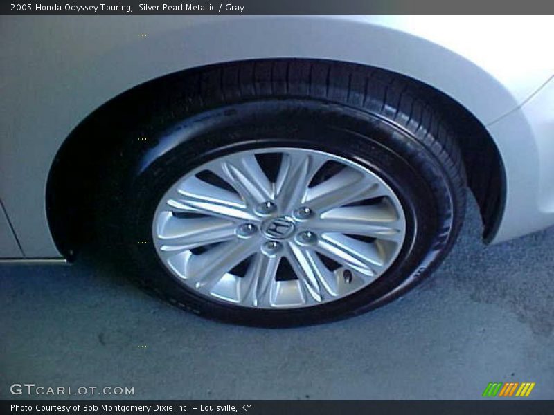Silver Pearl Metallic / Gray 2005 Honda Odyssey Touring