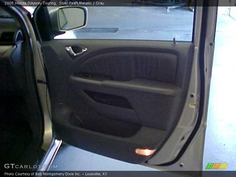 Silver Pearl Metallic / Gray 2005 Honda Odyssey Touring