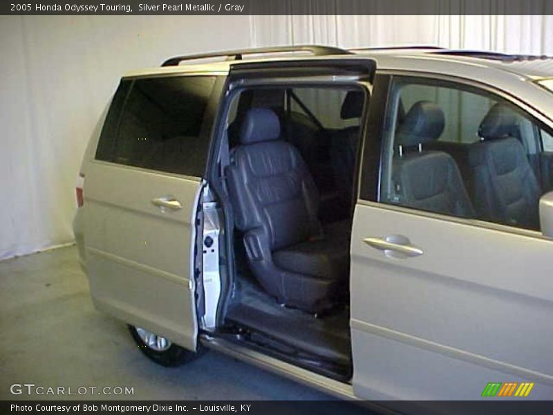 Silver Pearl Metallic / Gray 2005 Honda Odyssey Touring