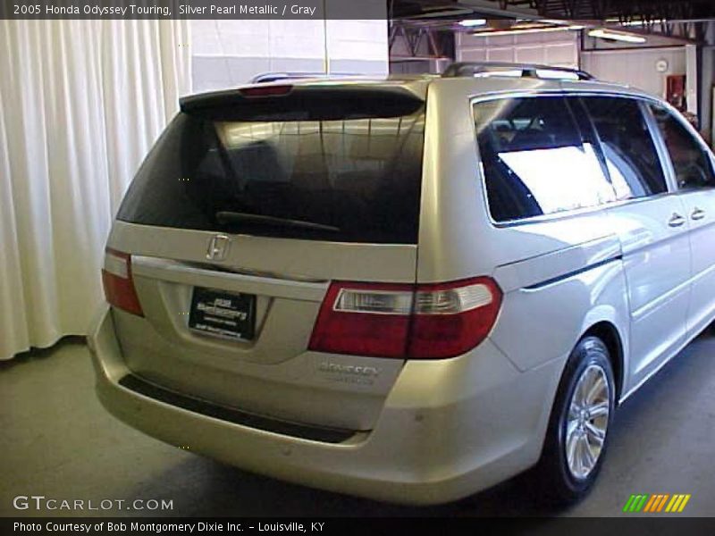 Silver Pearl Metallic / Gray 2005 Honda Odyssey Touring
