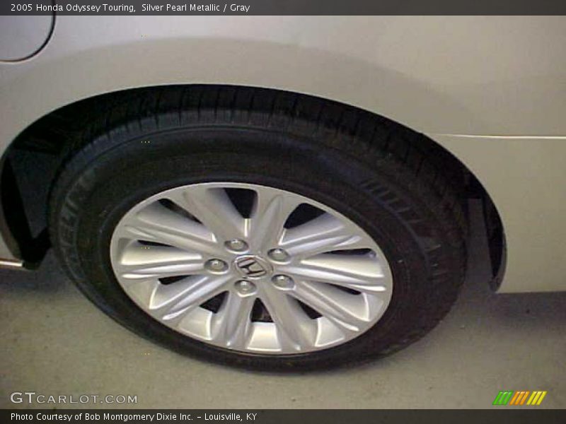 Silver Pearl Metallic / Gray 2005 Honda Odyssey Touring