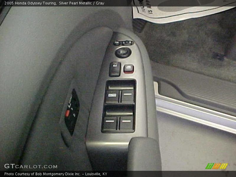 Silver Pearl Metallic / Gray 2005 Honda Odyssey Touring