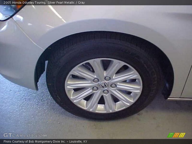 Silver Pearl Metallic / Gray 2005 Honda Odyssey Touring