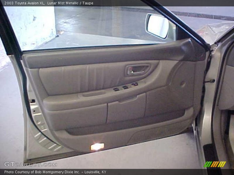 Lunar Mist Metallic / Taupe 2003 Toyota Avalon XL