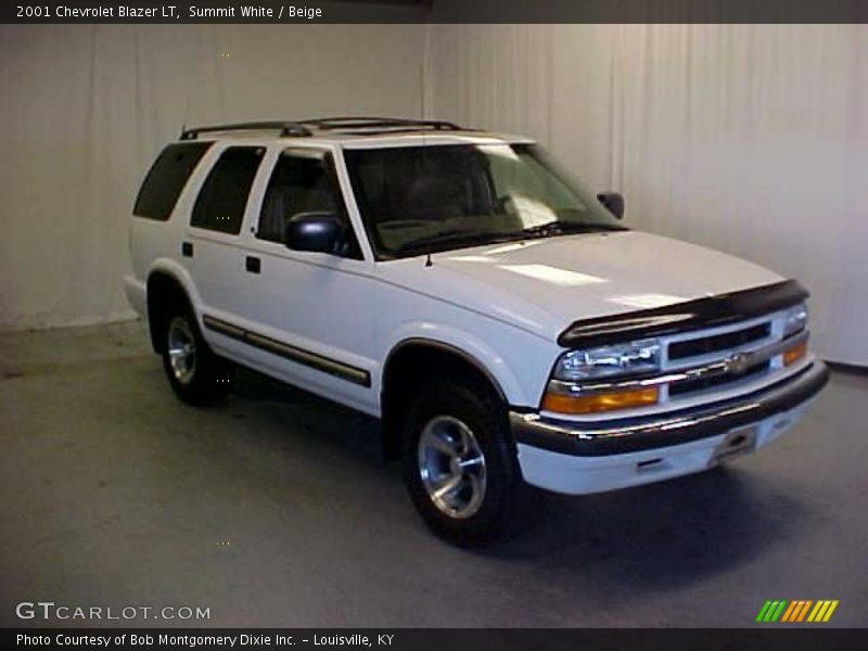 Summit White / Beige 2001 Chevrolet Blazer LT
