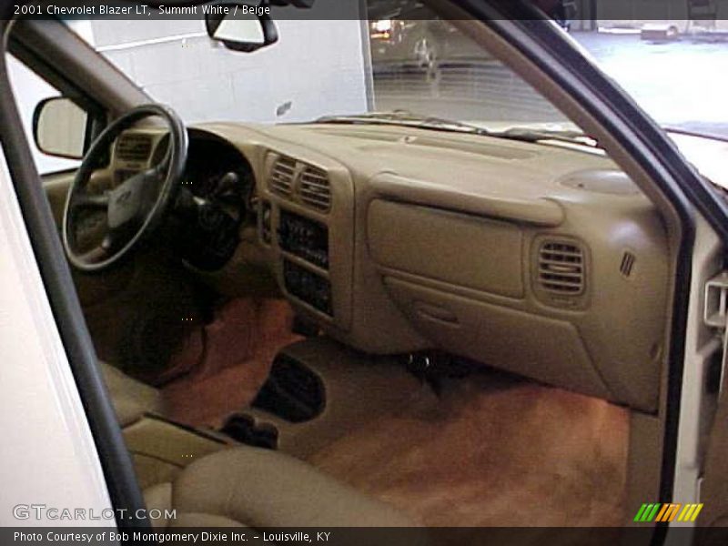 Summit White / Beige 2001 Chevrolet Blazer LT