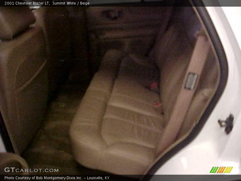 Summit White / Beige 2001 Chevrolet Blazer LT