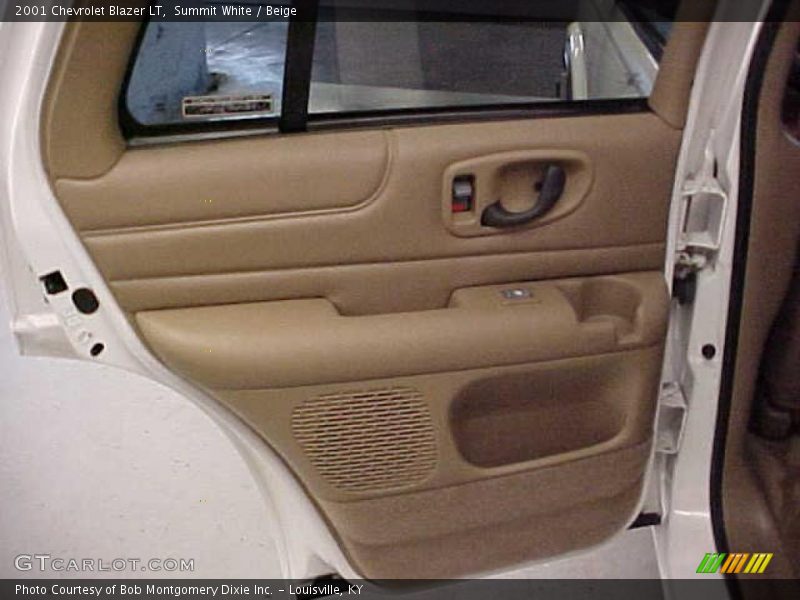 Summit White / Beige 2001 Chevrolet Blazer LT