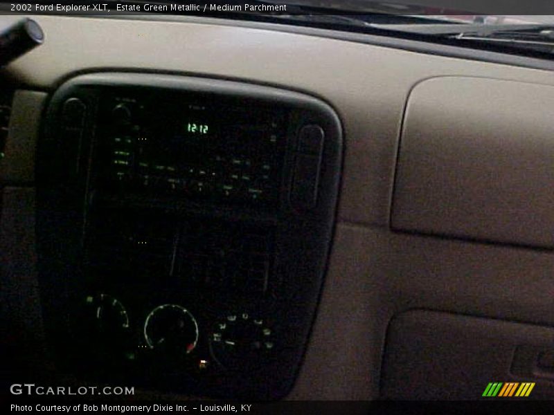 Estate Green Metallic / Medium Parchment 2002 Ford Explorer XLT