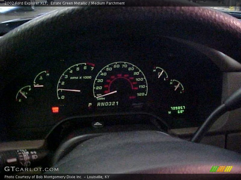 Estate Green Metallic / Medium Parchment 2002 Ford Explorer XLT