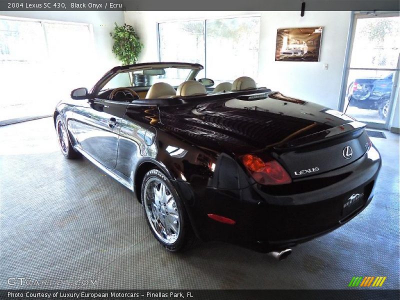 Black Onyx / Ecru 2004 Lexus SC 430