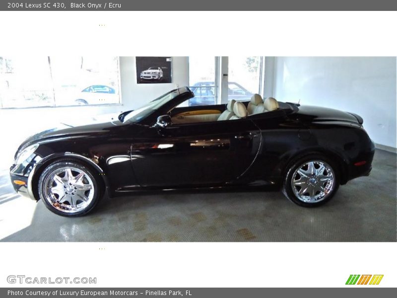 Black Onyx / Ecru 2004 Lexus SC 430
