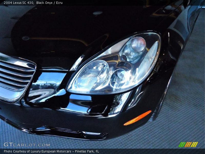 Black Onyx / Ecru 2004 Lexus SC 430