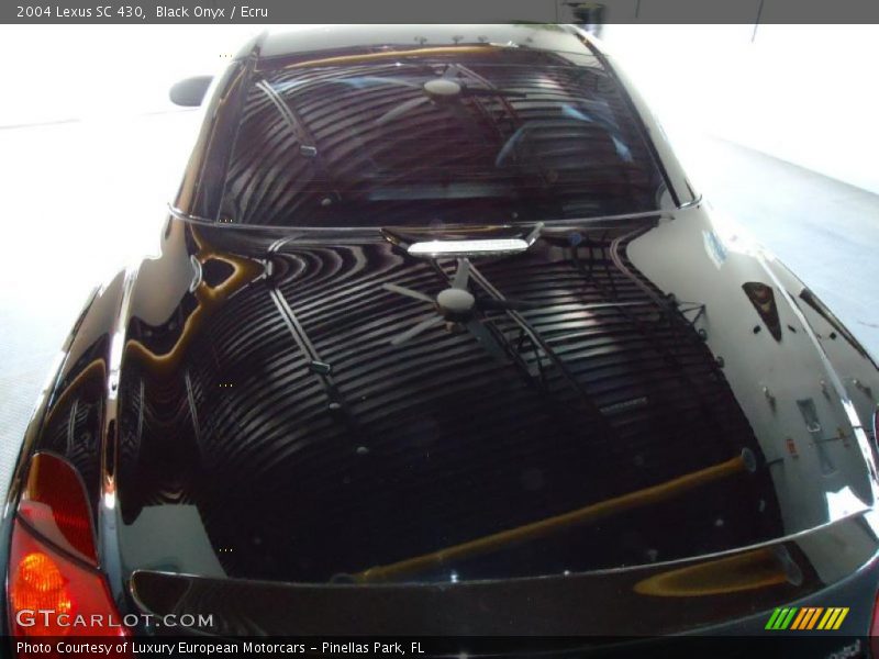 Black Onyx / Ecru 2004 Lexus SC 430