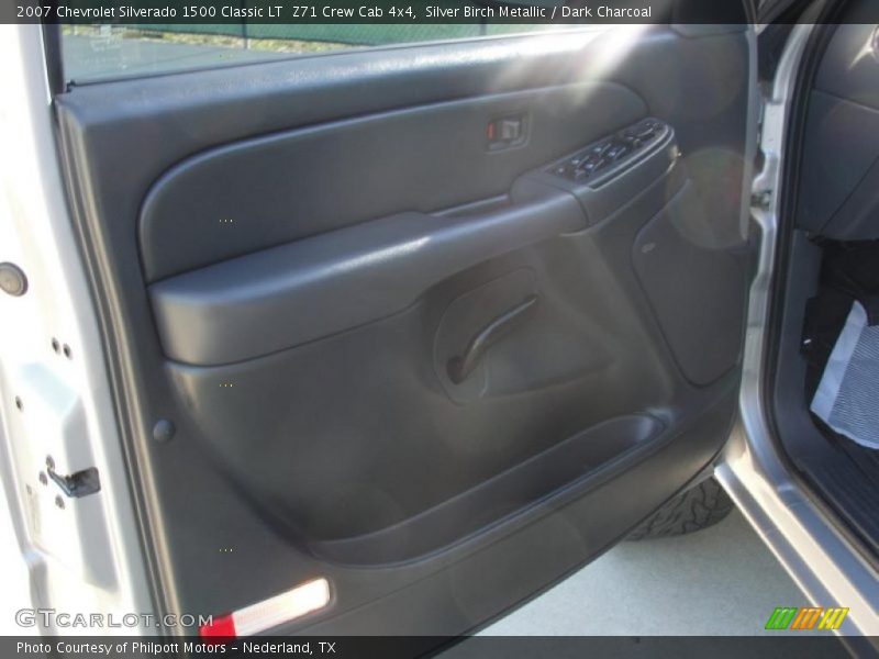 Silver Birch Metallic / Dark Charcoal 2007 Chevrolet Silverado 1500 Classic LT  Z71 Crew Cab 4x4