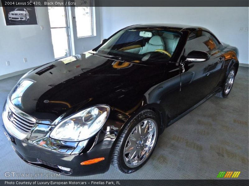 Black Onyx / Ecru 2004 Lexus SC 430