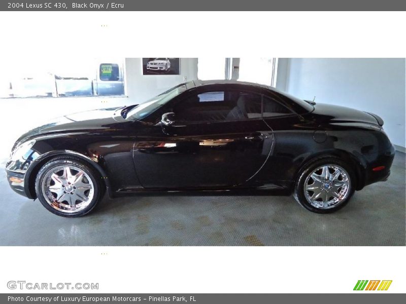 Black Onyx / Ecru 2004 Lexus SC 430