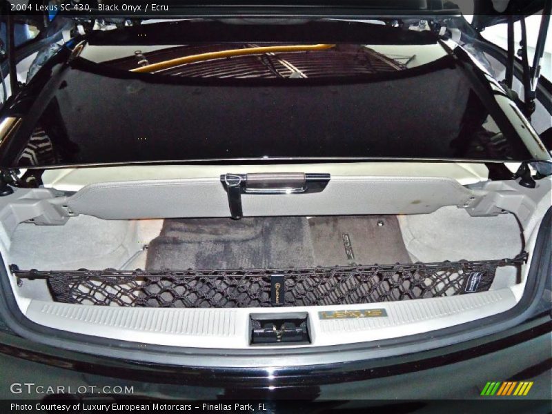 Black Onyx / Ecru 2004 Lexus SC 430