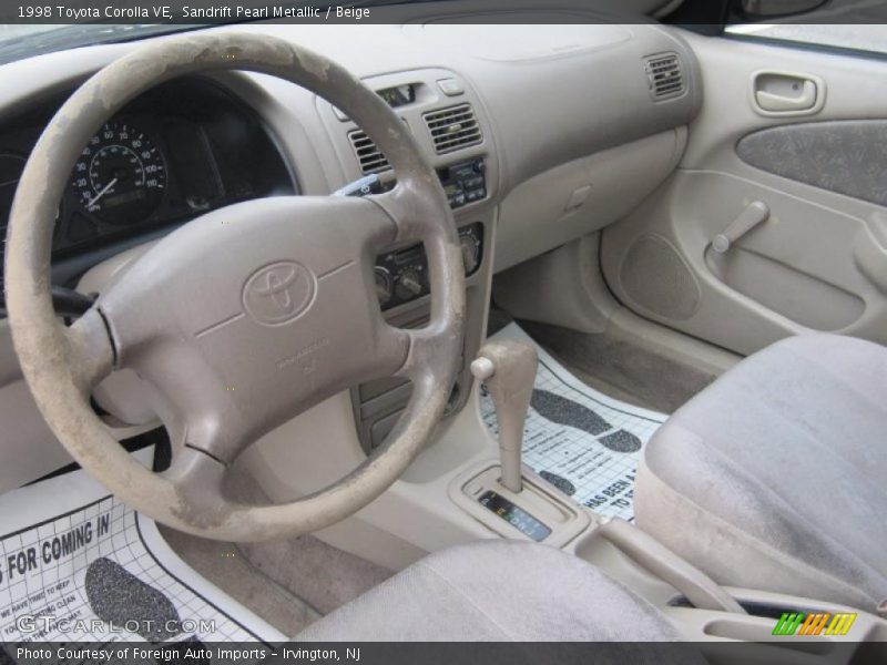 Sandrift Pearl Metallic / Beige 1998 Toyota Corolla VE