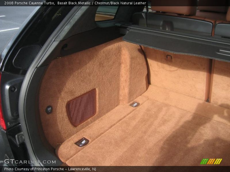  2008 Cayenne Turbo Trunk