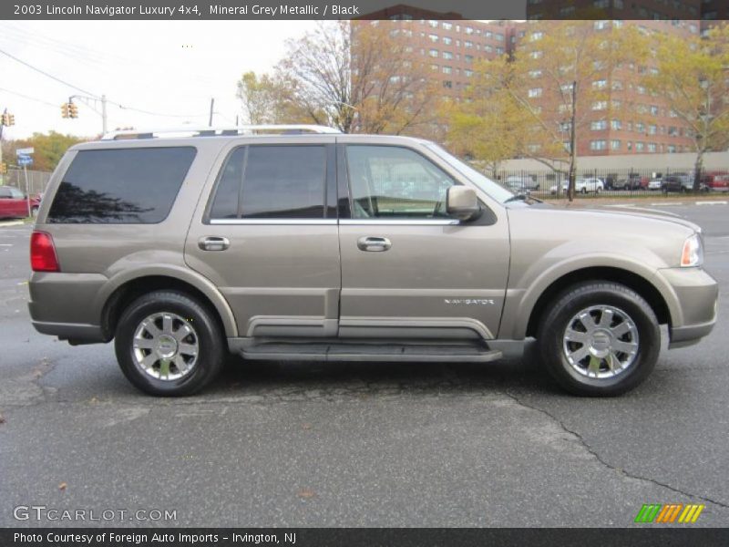  2003 Navigator Luxury 4x4 Mineral Grey Metallic