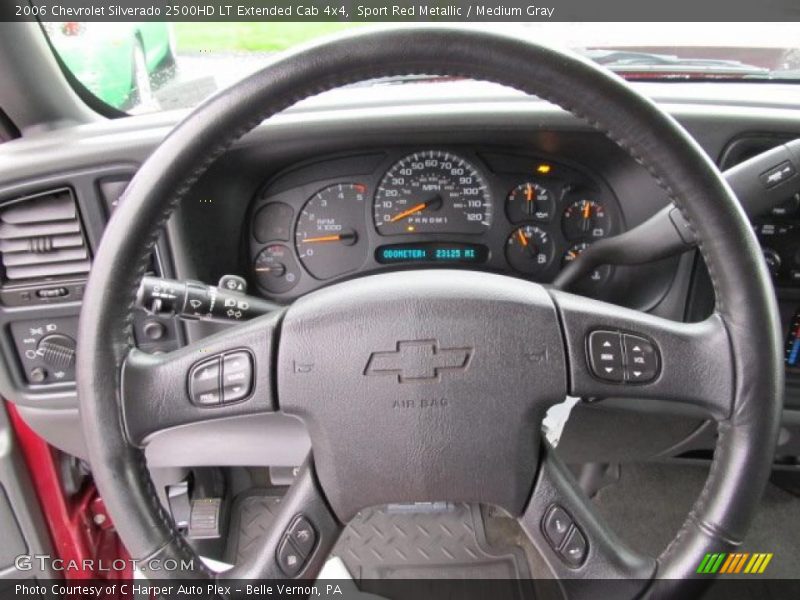  2006 Silverado 2500HD LT Extended Cab 4x4 Steering Wheel