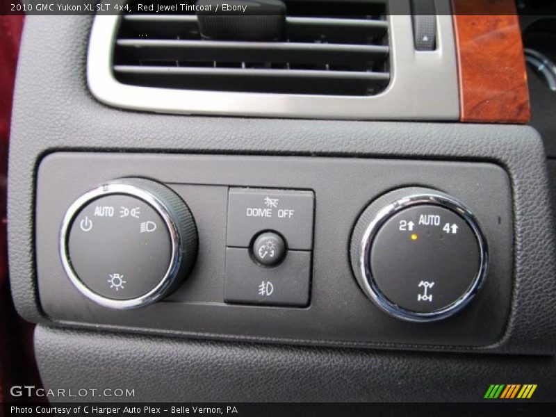 Controls of 2010 Yukon XL SLT 4x4