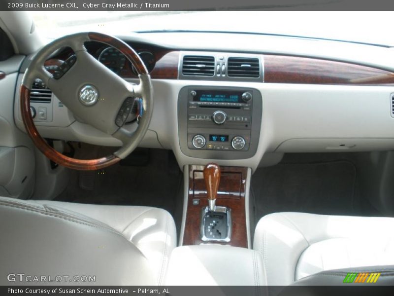 Cyber Gray Metallic / Titanium 2009 Buick Lucerne CXL