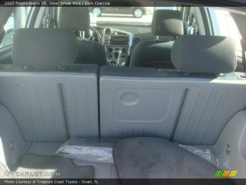 Silver Streak Mica / Dark Charcoal 2007 Toyota Matrix XR
