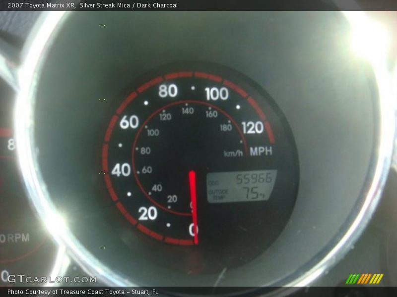 Silver Streak Mica / Dark Charcoal 2007 Toyota Matrix XR