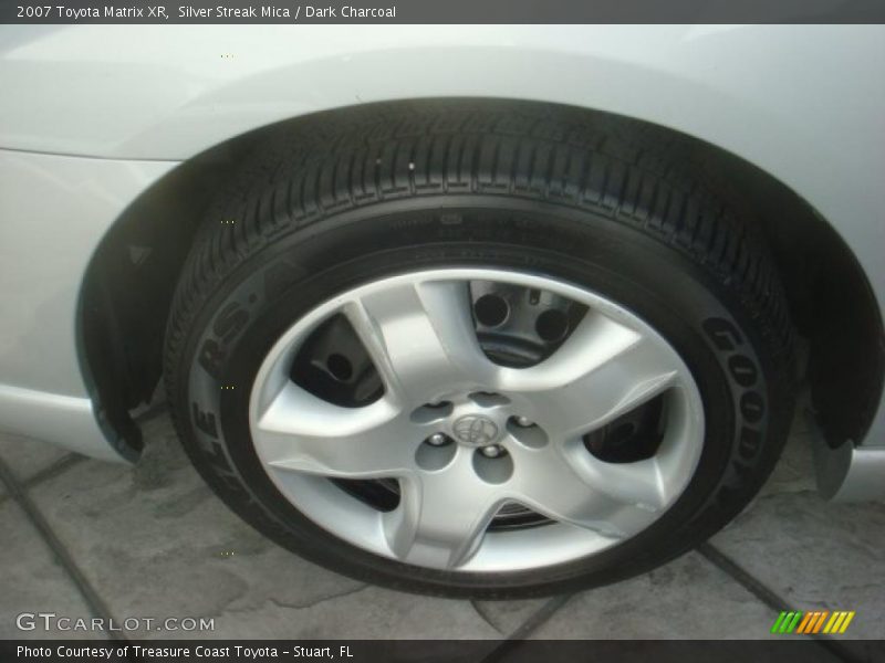 Silver Streak Mica / Dark Charcoal 2007 Toyota Matrix XR