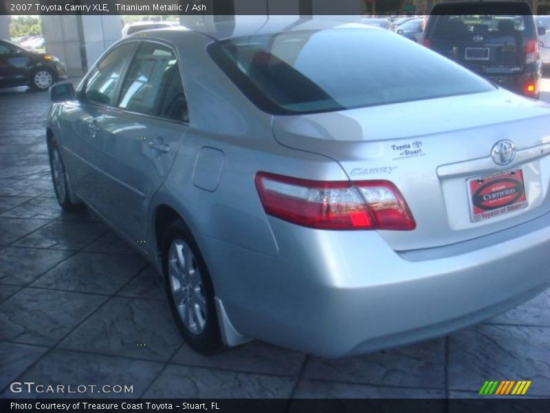 Titanium Metallic / Ash 2007 Toyota Camry XLE