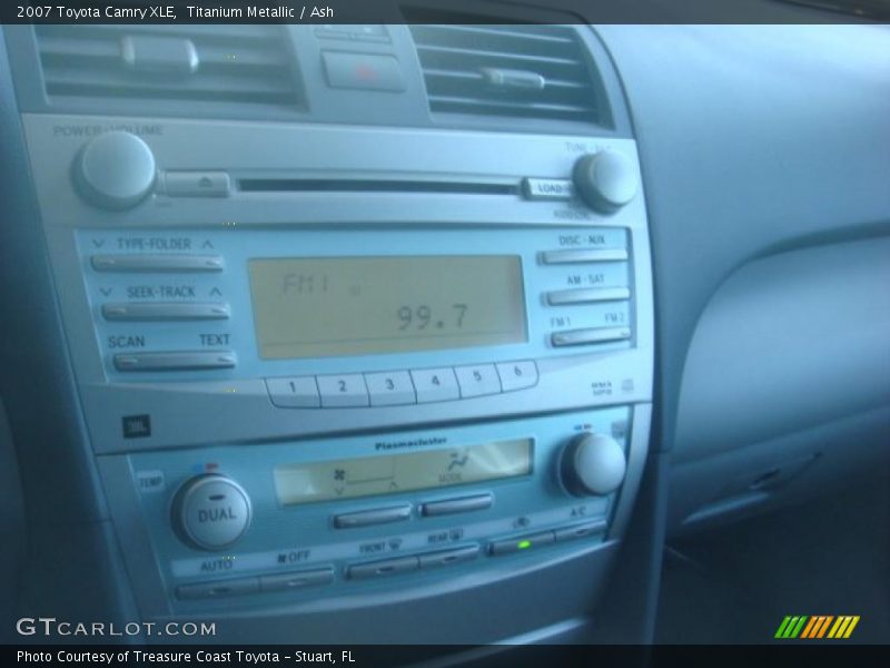 Titanium Metallic / Ash 2007 Toyota Camry XLE