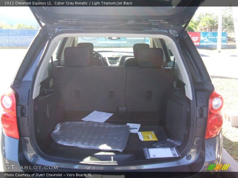 Cyber Gray Metallic / Light Titanium/Jet Black 2011 Chevrolet Equinox LS