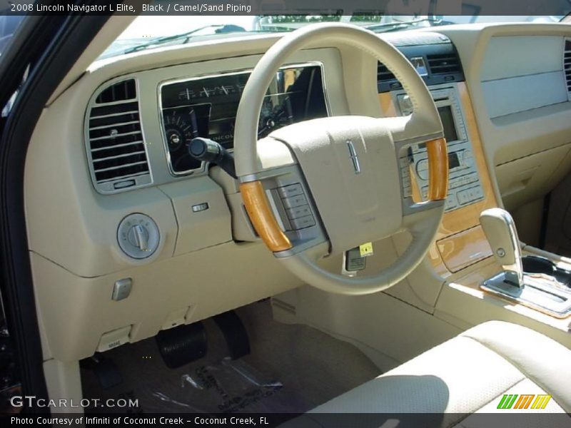  2008 Navigator L Elite Steering Wheel