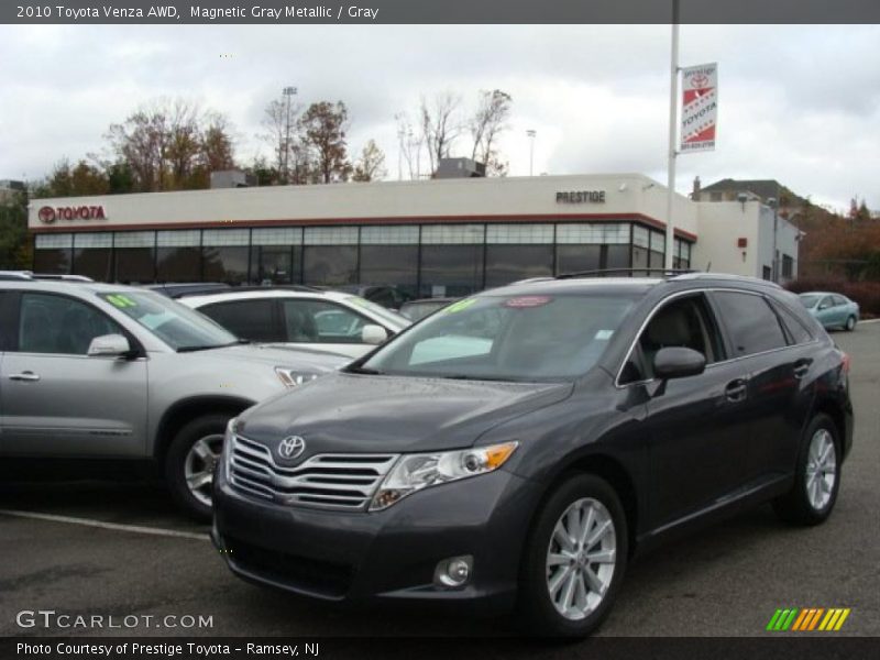Magnetic Gray Metallic / Gray 2010 Toyota Venza AWD