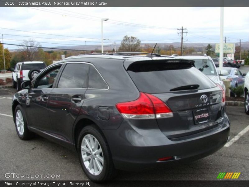 Magnetic Gray Metallic / Gray 2010 Toyota Venza AWD