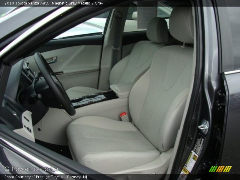  2010 Venza AWD Gray Interior