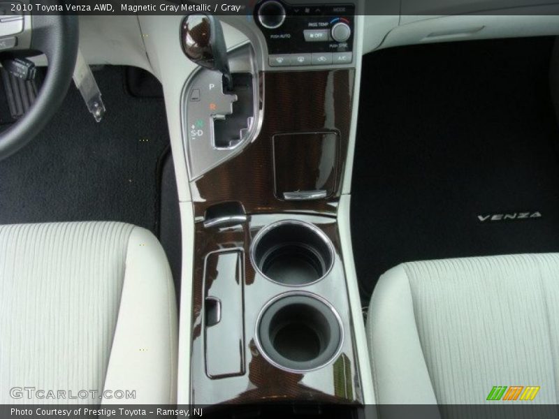  2010 Venza AWD 6 Speed Automatic Shifter