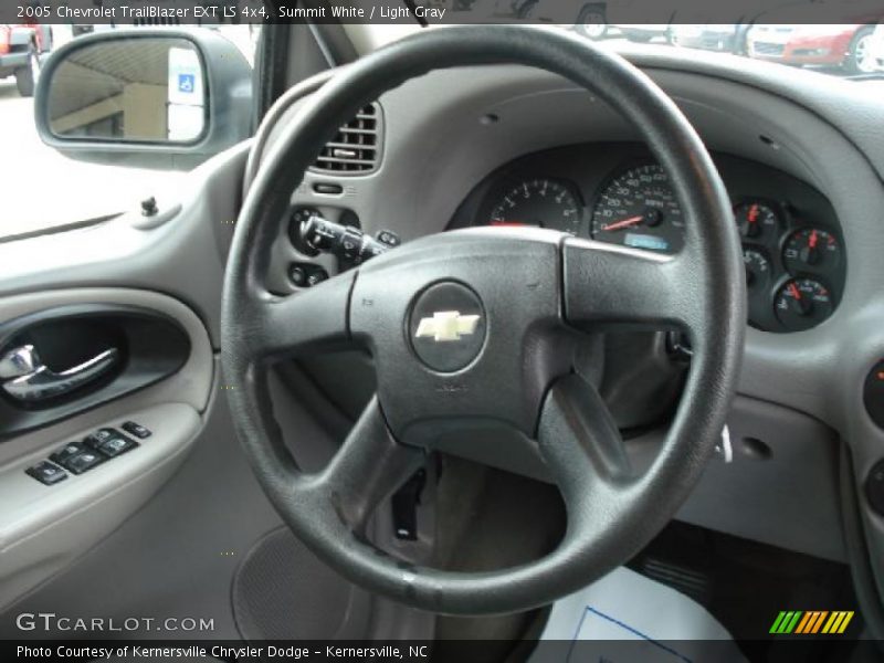 Summit White / Light Gray 2005 Chevrolet TrailBlazer EXT LS 4x4
