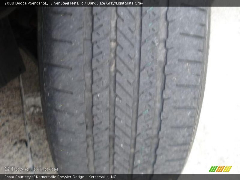 Silver Steel Metallic / Dark Slate Gray/Light Slate Gray 2008 Dodge Avenger SE