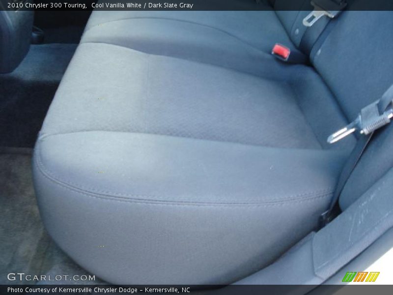 Cool Vanilla White / Dark Slate Gray 2010 Chrysler 300 Touring