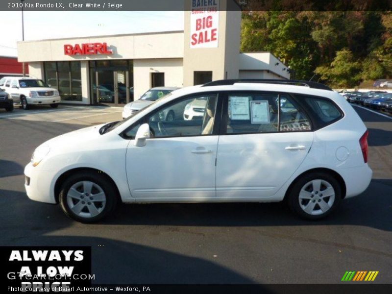 Clear White / Beige 2010 Kia Rondo LX