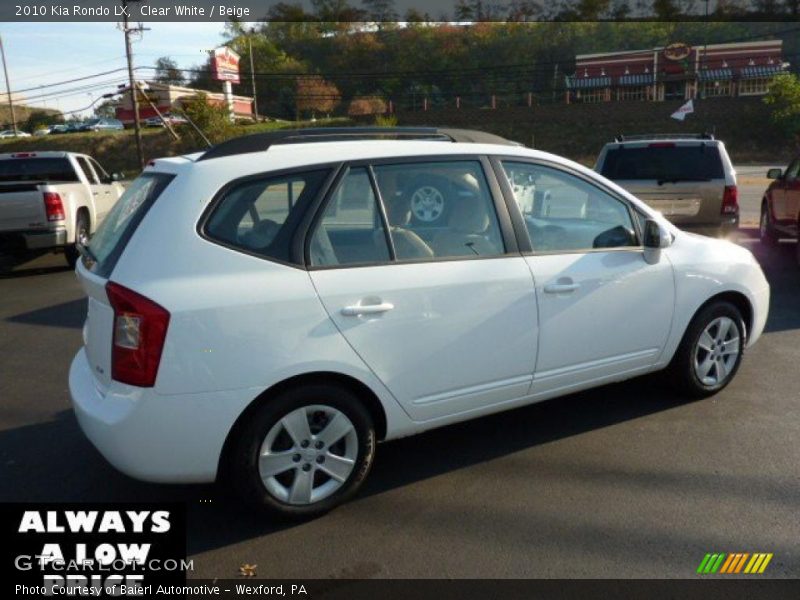 Clear White / Beige 2010 Kia Rondo LX