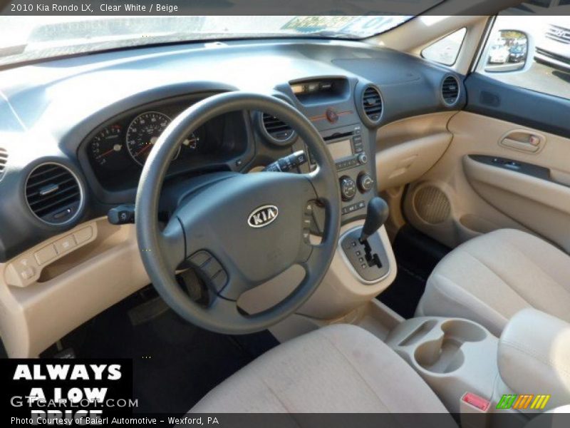 Clear White / Beige 2010 Kia Rondo LX