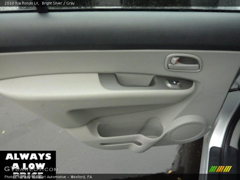 Bright Silver / Gray 2010 Kia Rondo LX